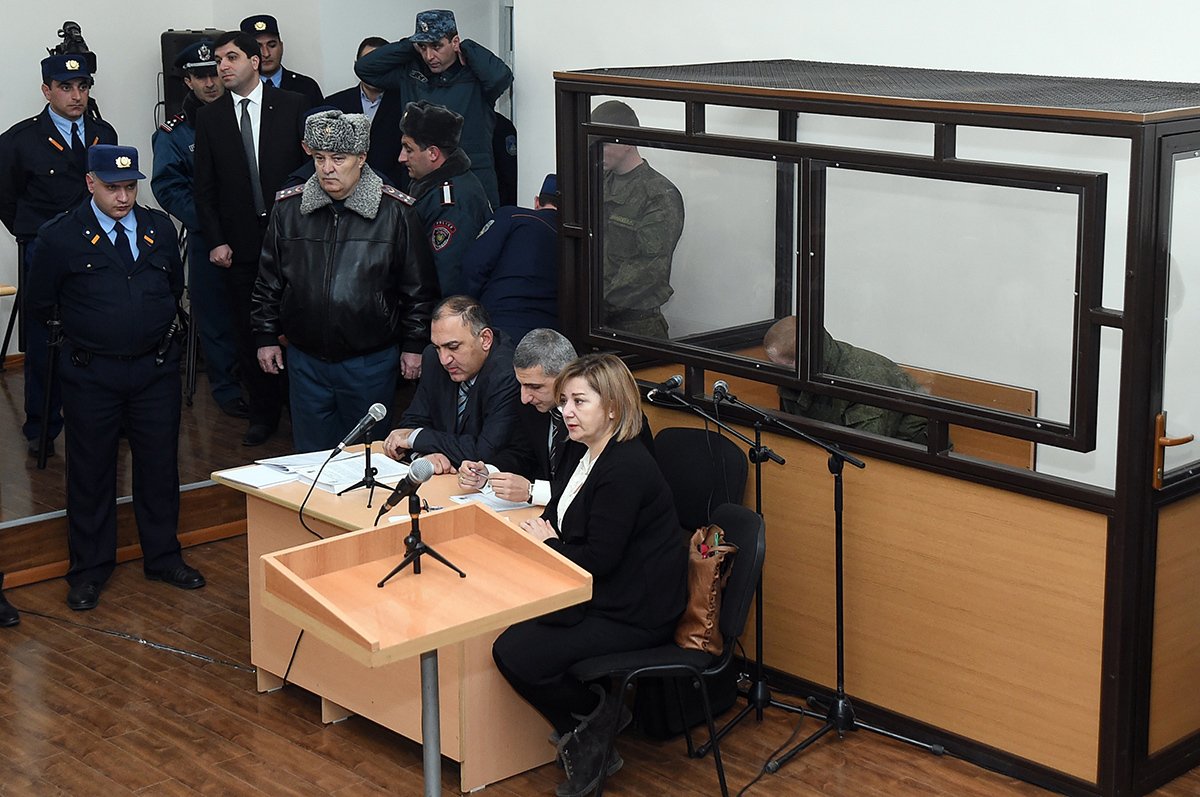 Суд над 19-летним российским призывником Валерием Пермяковым в Гюмри, Армения, 18 декабря 2015 года. Фото: Hayk Baghdasaryan / Anadolu Agency / Getty Images